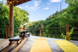 EtxeXuria-cabane terrasse fitness vue Rhune