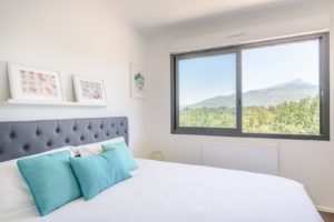 EtxeXuria-chambre turquoise Rhune