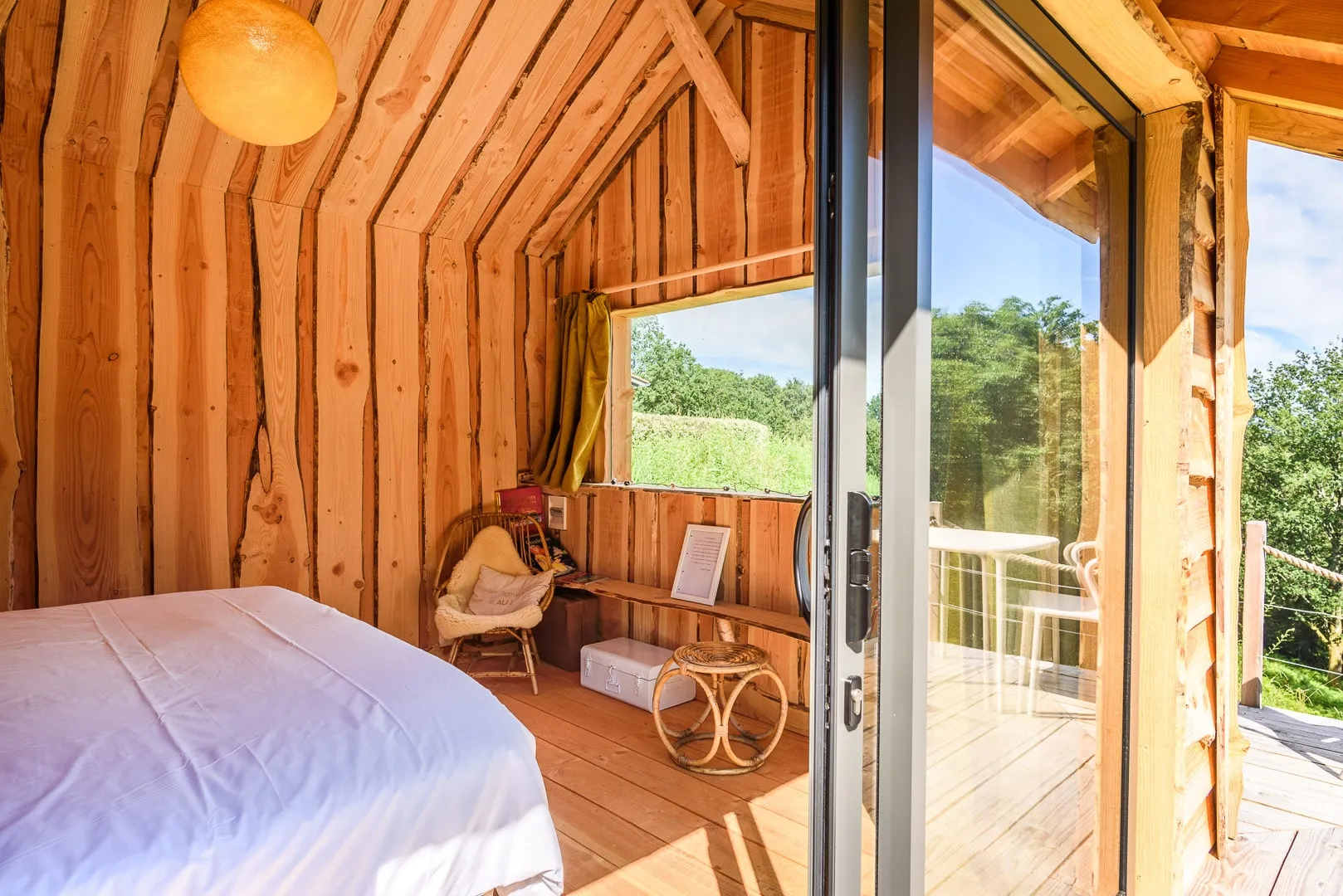 Cabane des grands enfants vue de l’extérieur Cabane des grands enfants vue de l'extérieur